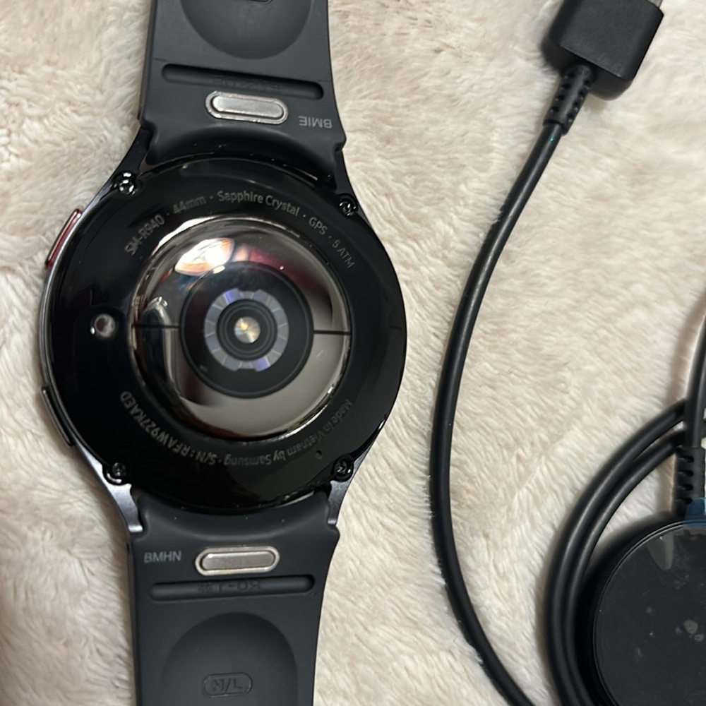 NWOT Samsung 44MM set fire crystal GPS five ATM 5M – 4940 - Picture 9 of 11